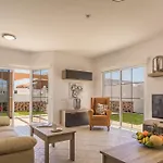 Perfect For Family Holidays With Private Pool, Near And Golf- Ashley Vila