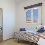 Perfect For Family Holidays With Private Pool, Near And Golf- Ashley
