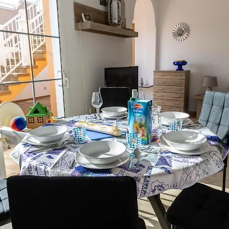 Perfect For Family Holidays With Private Pool, Near And Golf- Ashley * Costa De Antigua