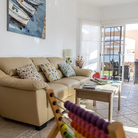 Perfect For Family Holidays With Private Pool, Near And Golf- Ashley Villa Costa De Antigua